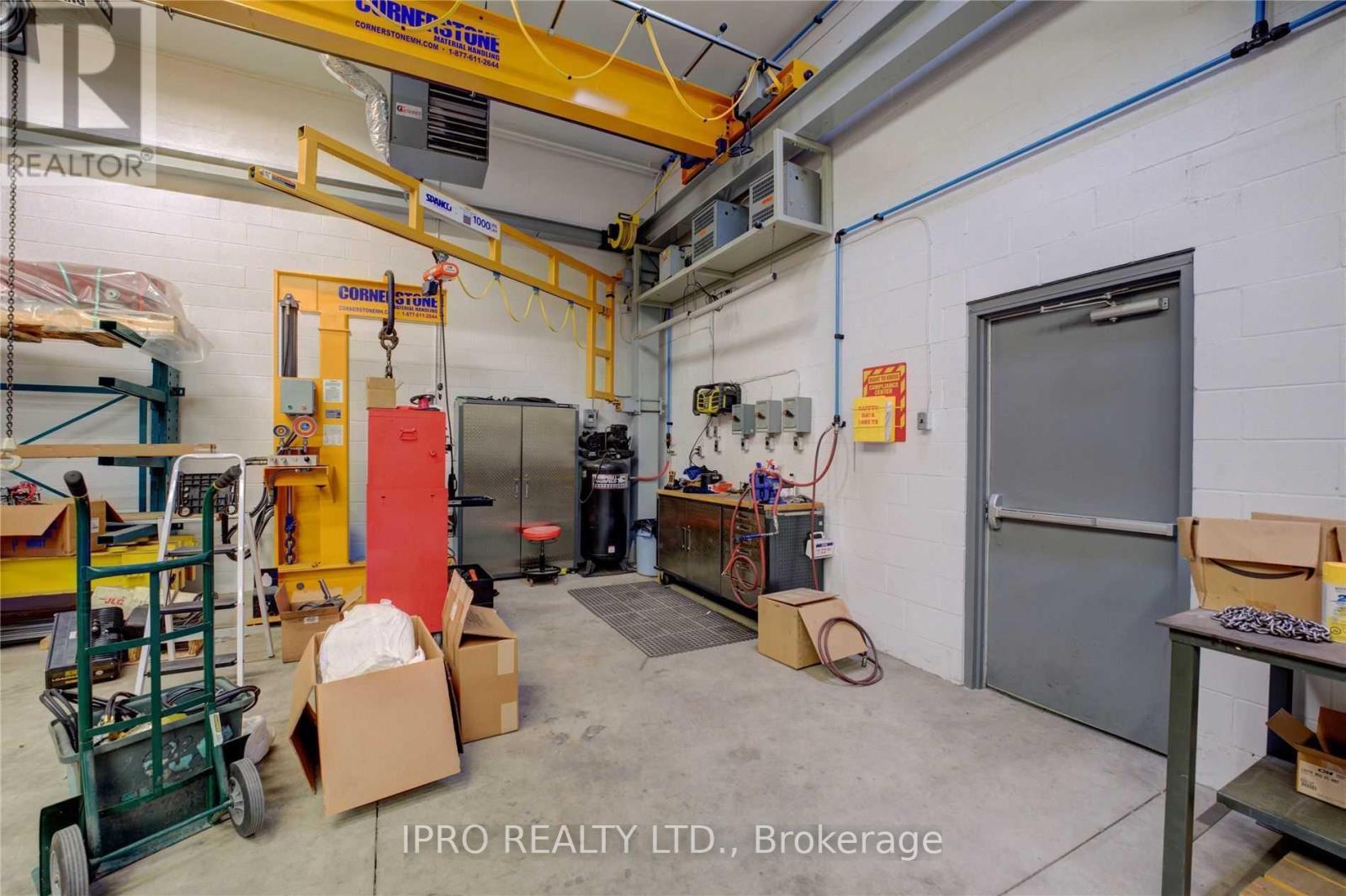












258 PROSPECT STREET

,
Brant (South Dumfries),




Ontario
N0E1N0

