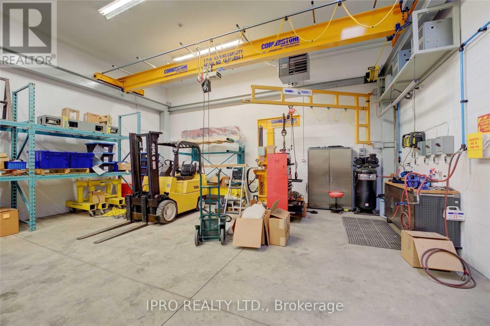












258 PROSPECT STREET

,
Brant (South Dumfries),




Ontario
N0E1N0

