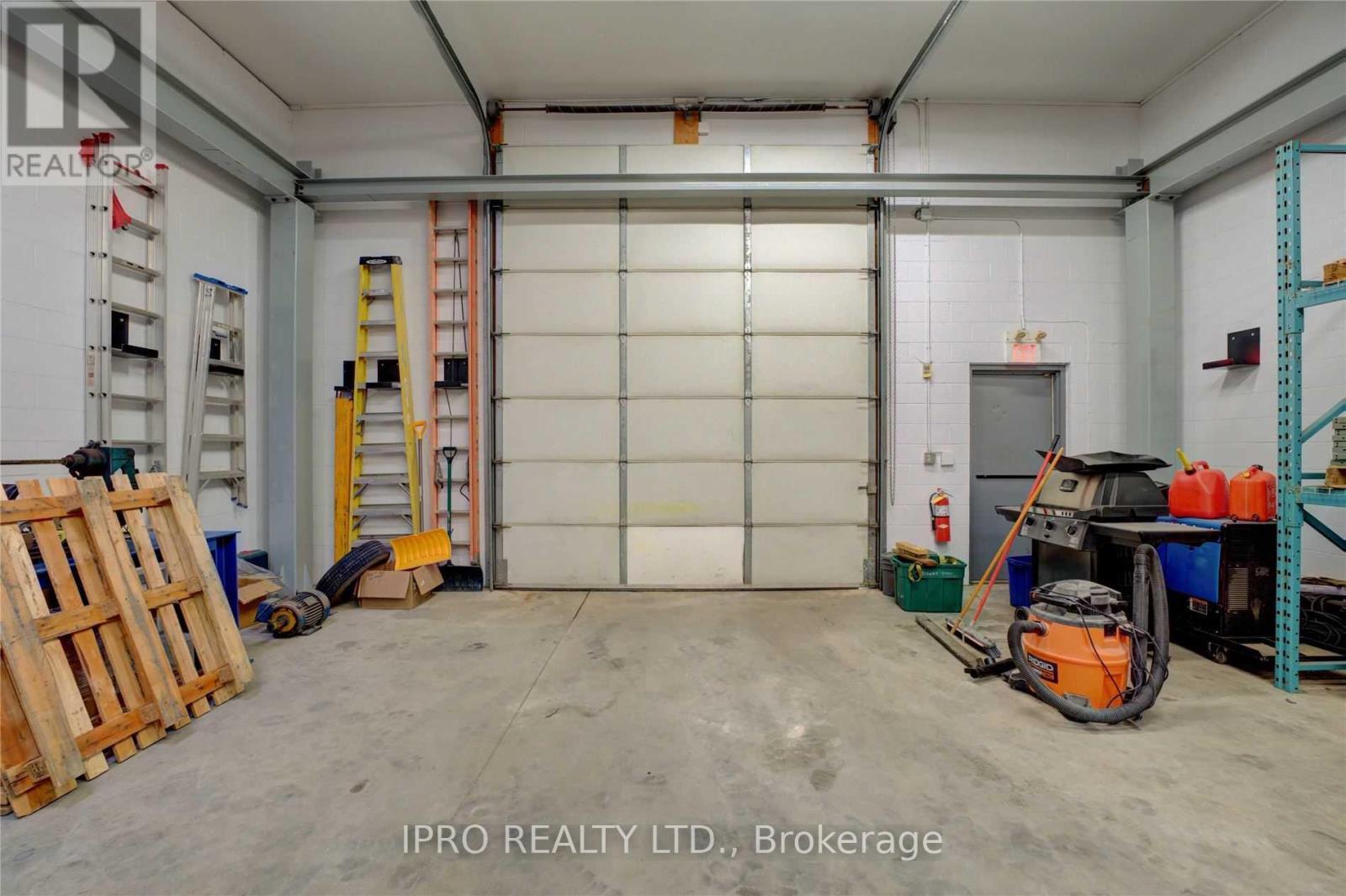 












258 PROSPECT STREET

,
Brant (South Dumfries),




Ontario
N0E1N0

