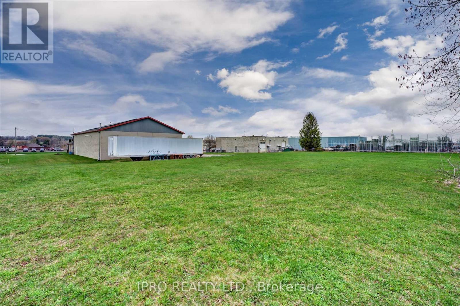 












258 PROSPECT STREET

,
Brant (South Dumfries),




Ontario
N0E1N0

