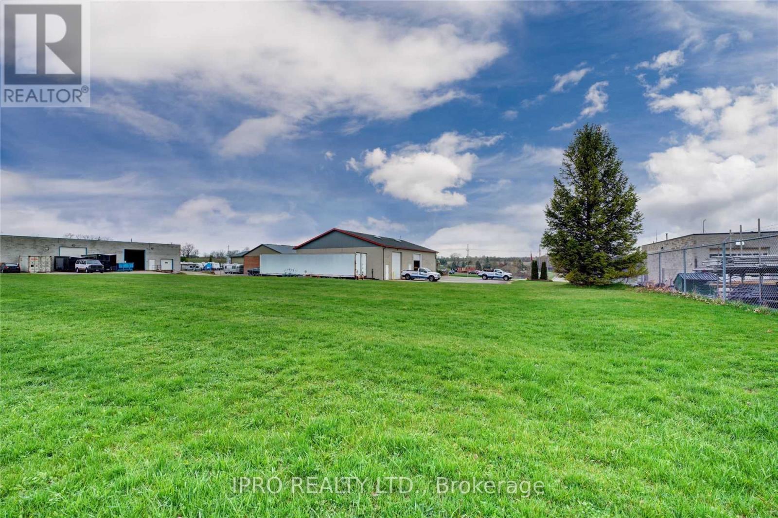 












258 PROSPECT STREET

,
Brant (South Dumfries),




Ontario
N0E1N0

