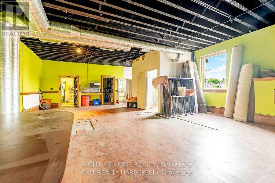 












MAIN - 262 OTTAWA STREET N

,
Hamilton (Crown Point),




Ontario
L8H3Z9

