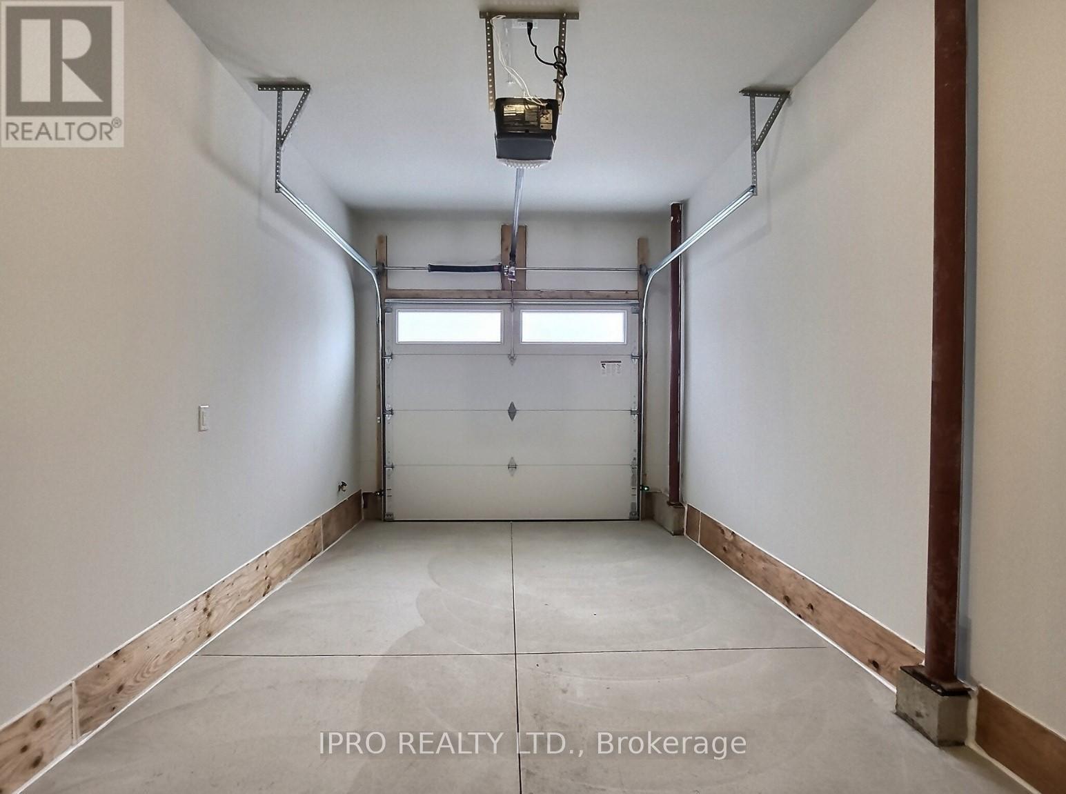 












96 WILLSON DRIVE

,
Thorold (562 - Hurricane/Merrittville),




Ontario
L2V0G7

