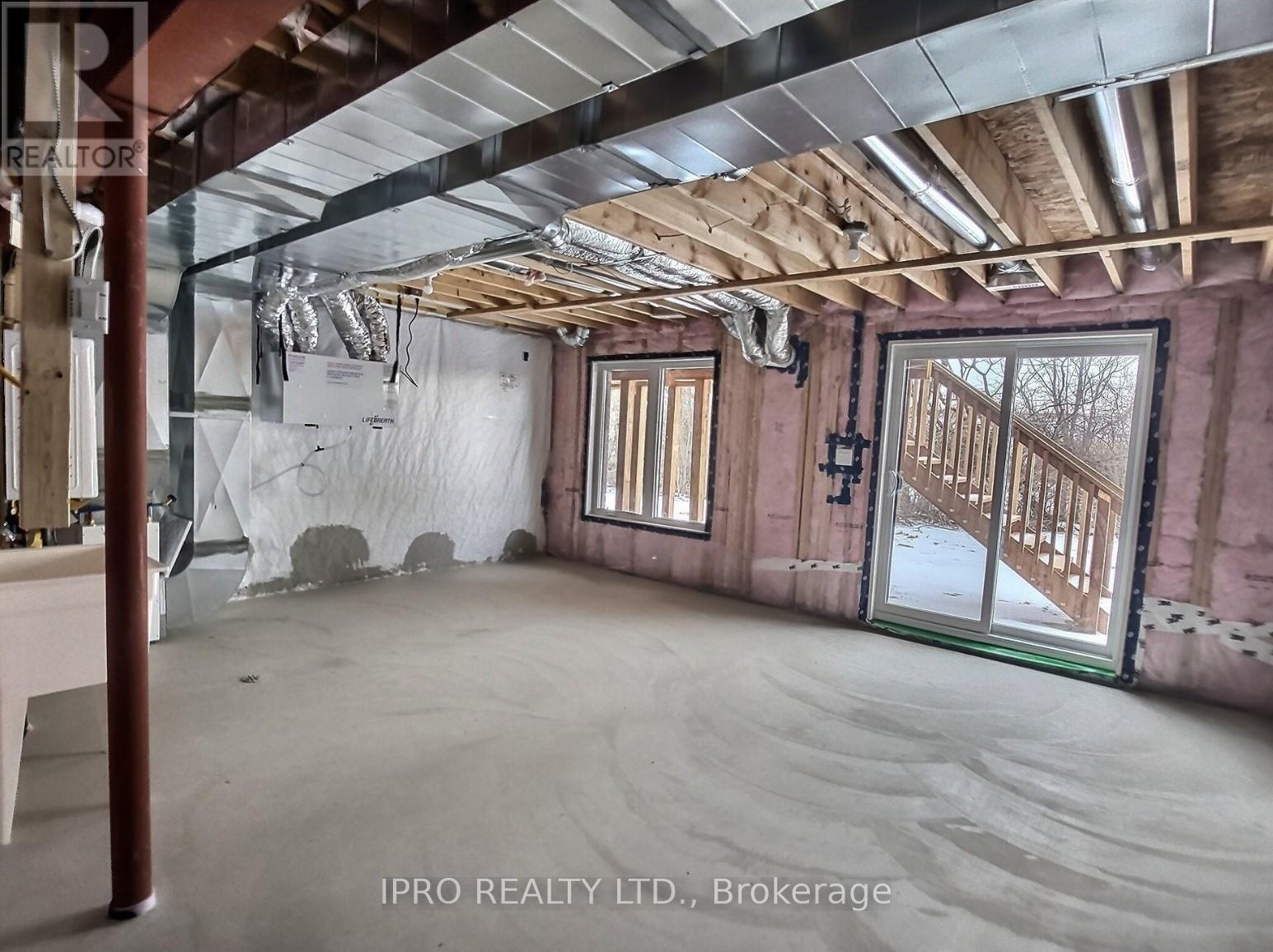 












96 WILLSON DRIVE

,
Thorold (562 - Hurricane/Merrittville),




Ontario
L2V0G7


