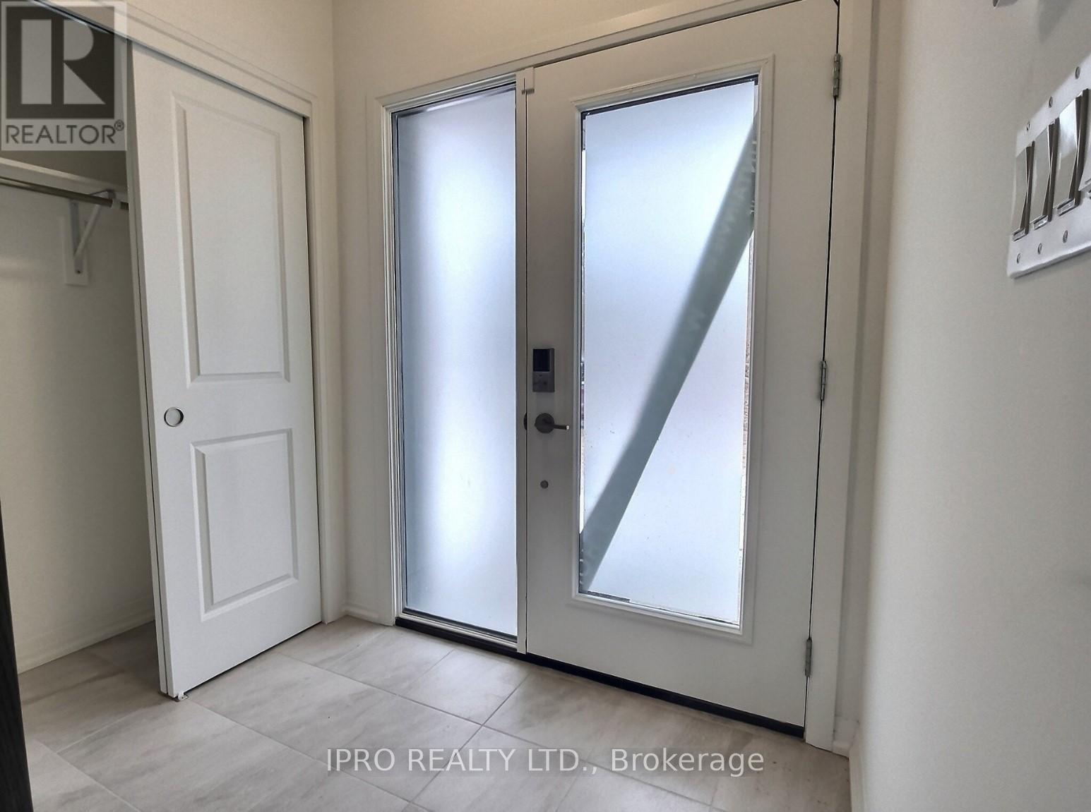 












96 WILLSON DRIVE

,
Thorold (562 - Hurricane/Merrittville),




Ontario
L2V0G7

