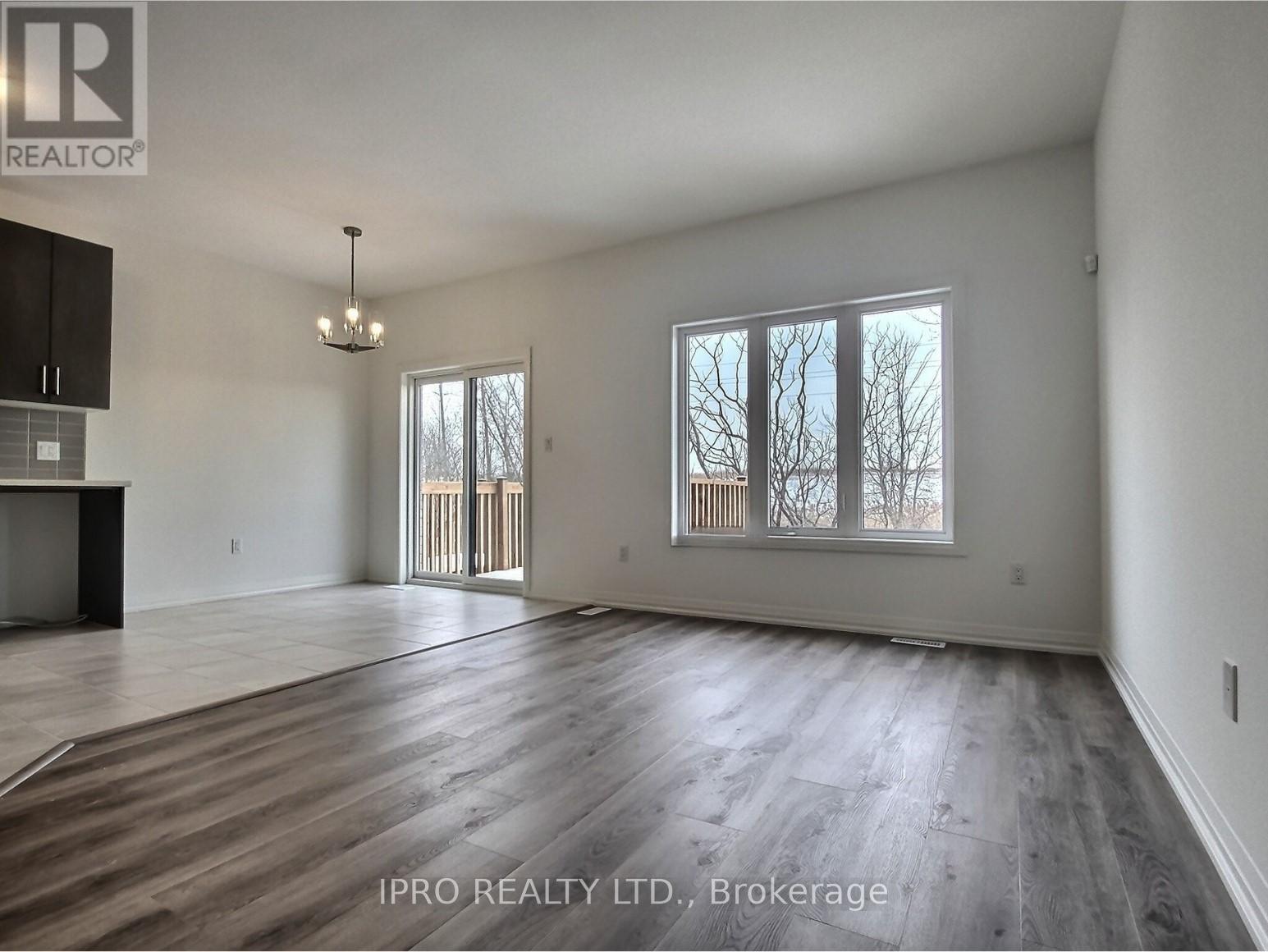 












96 WILLSON DRIVE

,
Thorold (562 - Hurricane/Merrittville),




Ontario
L2V0G7

