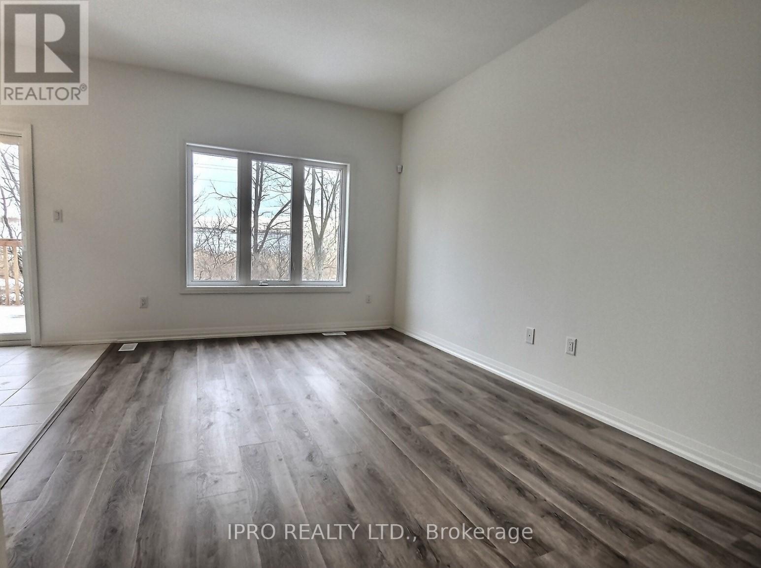 












96 WILLSON DRIVE

,
Thorold (562 - Hurricane/Merrittville),




Ontario
L2V0G7

