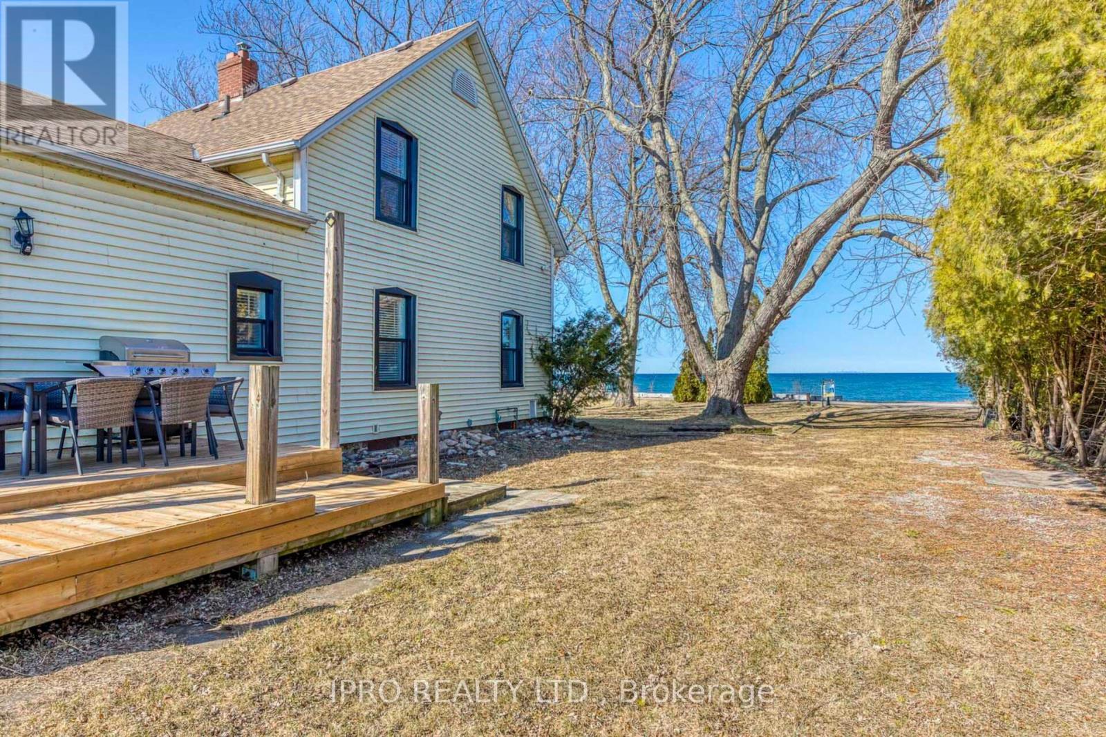 












3590 LAKESHORE ROAD

,
Lincoln (980 - Lincoln-Jordan/Vineland),




Ontario
L0R1B1

