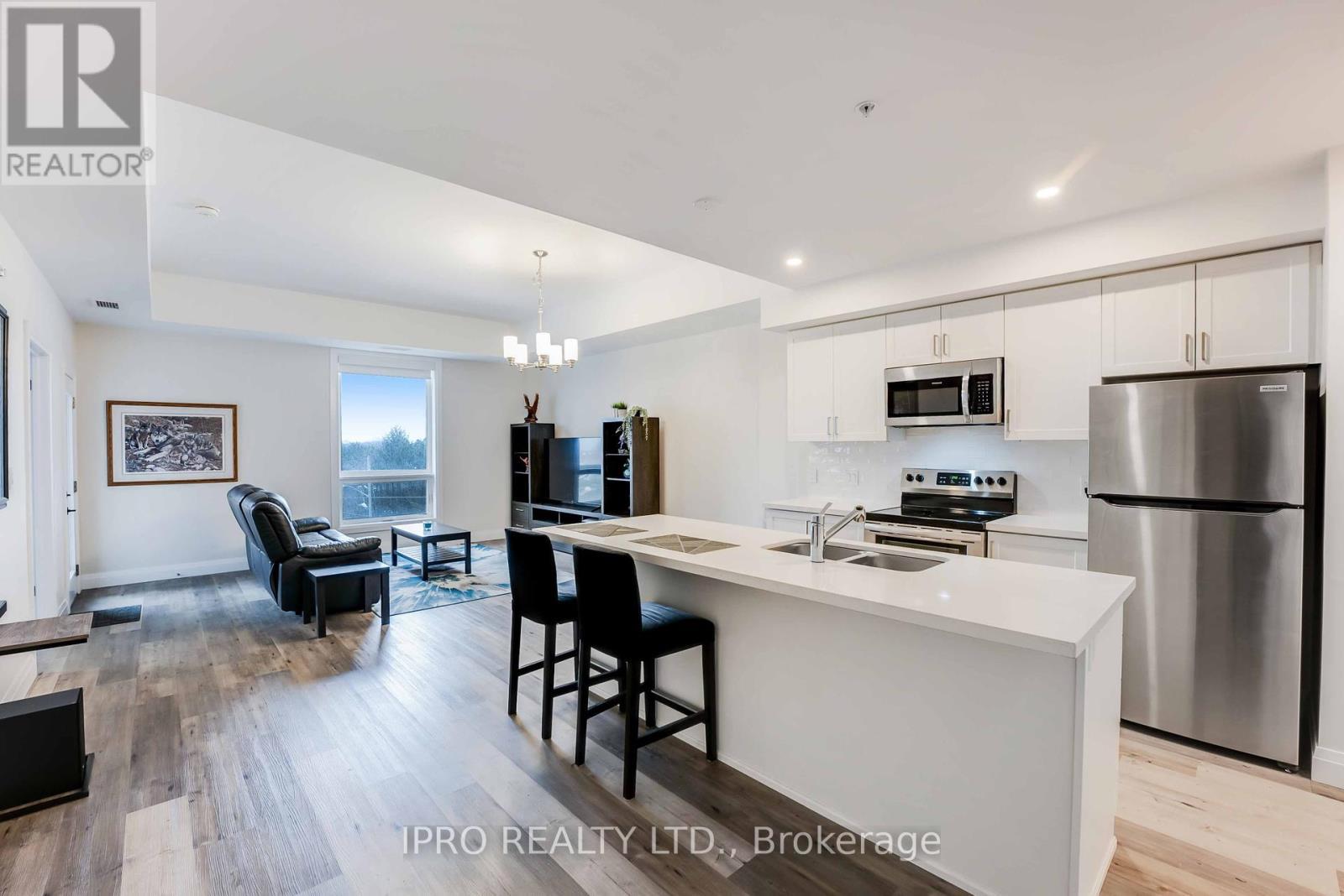 












4514 ONTARIO STREET

,
Lincoln (982 - Beamsville),




Ontario
L3J2J4

