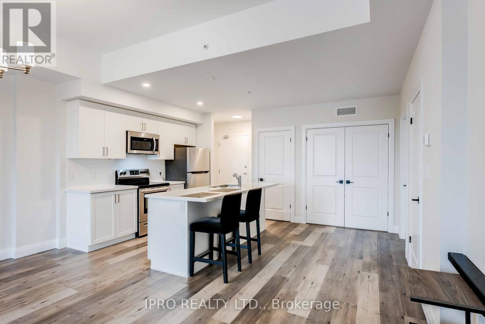 












4514 ONTARIO STREET

,
Lincoln (982 - Beamsville),




Ontario
L3J2J4

