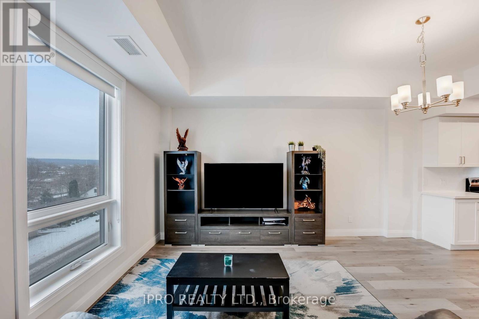 












4514 ONTARIO STREET

,
Lincoln (982 - Beamsville),




Ontario
L3J2J4


