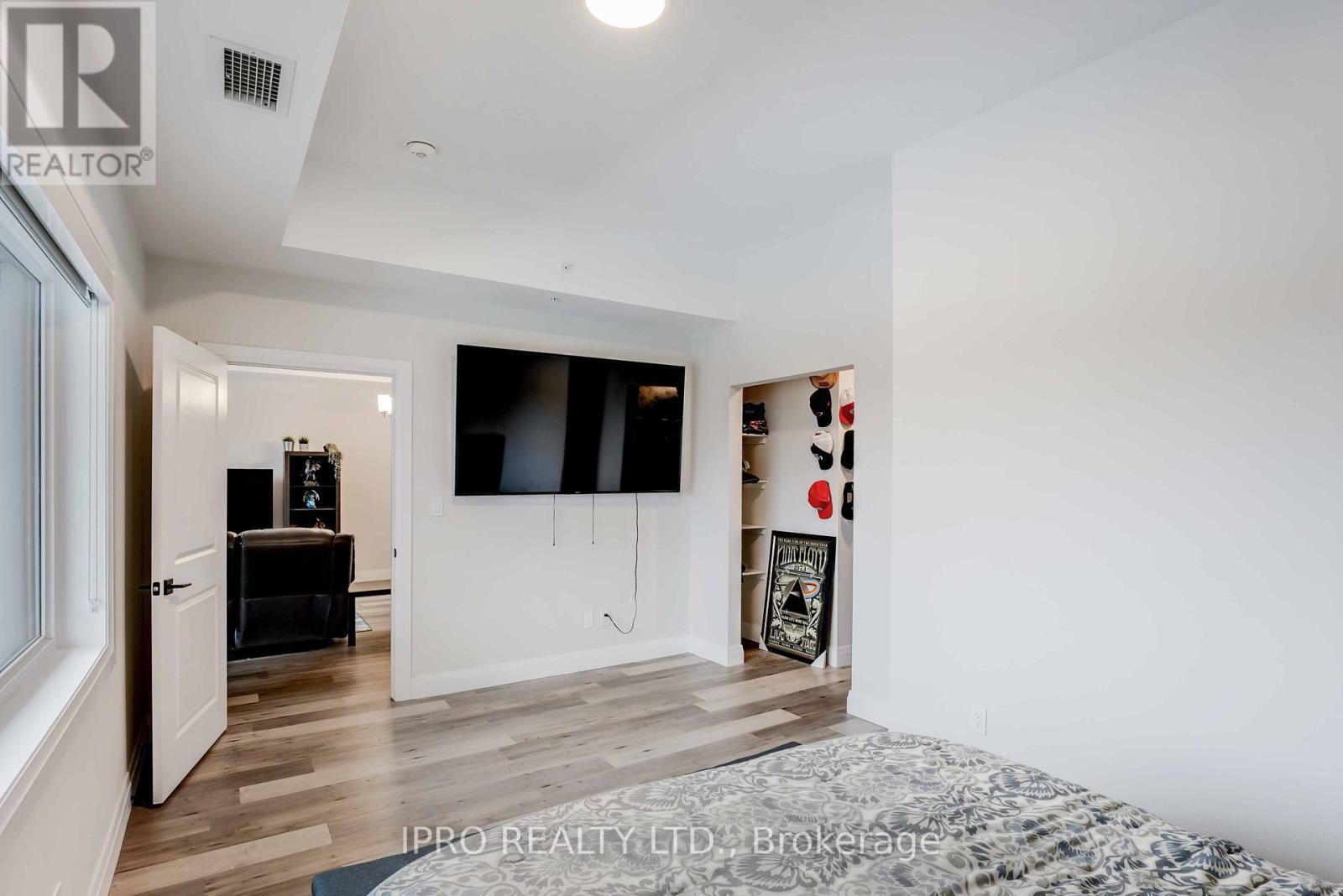 












4514 ONTARIO STREET

,
Lincoln (982 - Beamsville),




Ontario
L3J2J4

