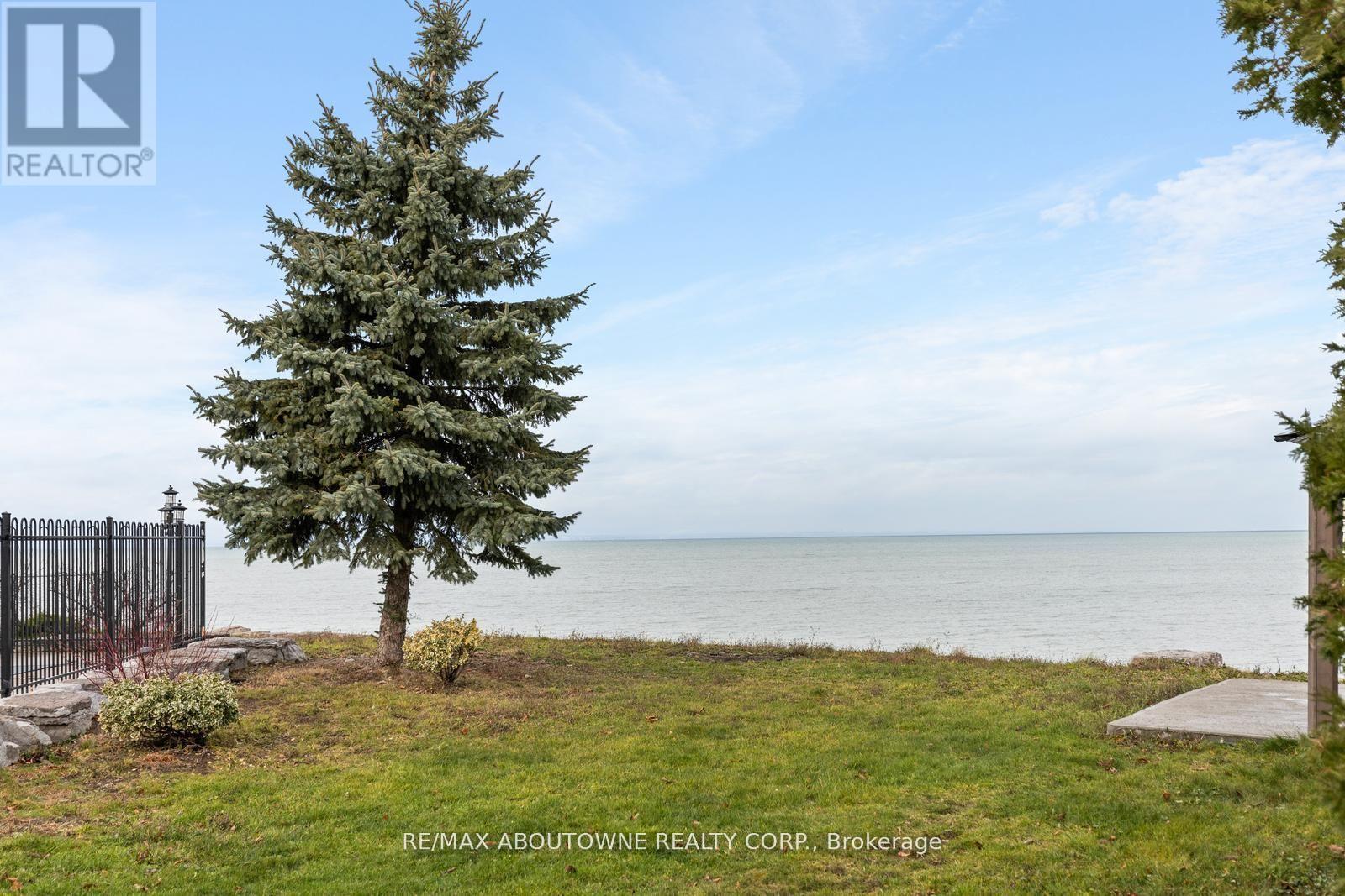 












1073 NORTH SERVICE ROAD

,
Hamilton (Stoney Creek),




Ontario
L8E5E1

