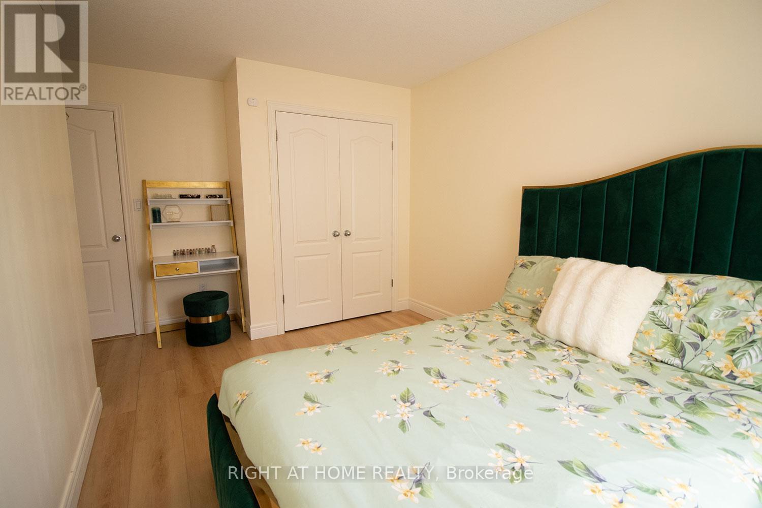 












279 SOUTH STREET E

,
West Grey,




Ontario
N0G1R0

