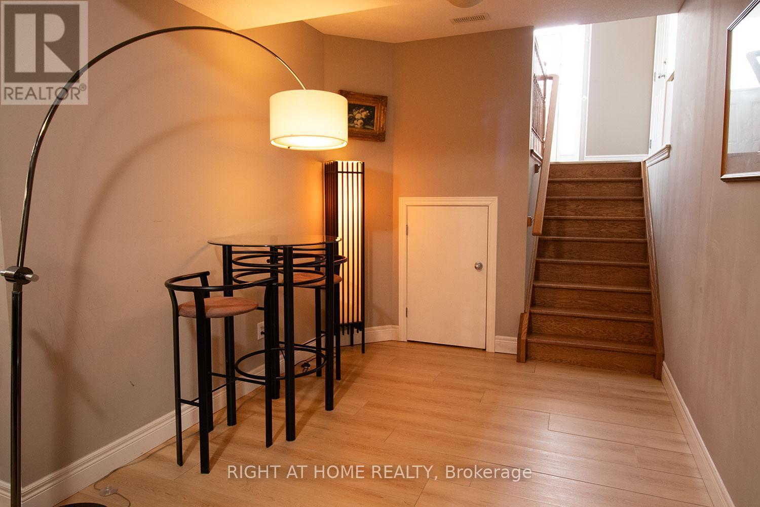 












279 SOUTH STREET E

,
West Grey,




Ontario
N0G1R0

