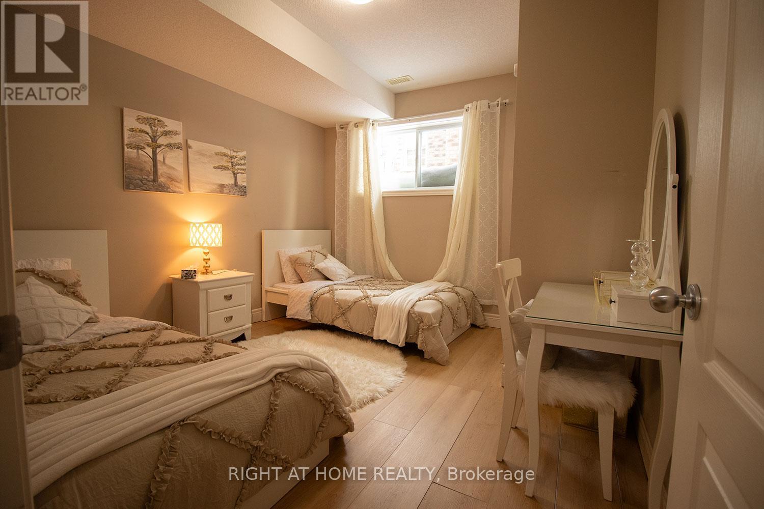 












279 SOUTH STREET E

,
West Grey,




Ontario
N0G1R0

