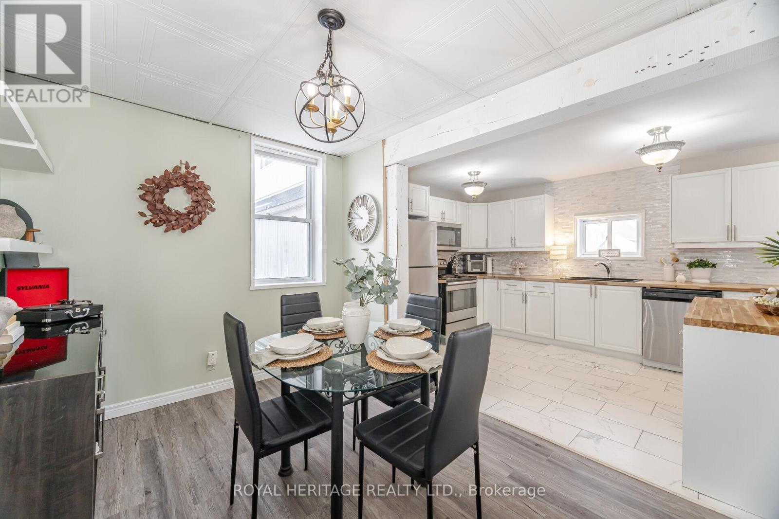 












381 MAIN STREET E

,
Southgate,




Ontario
N0C1B0

