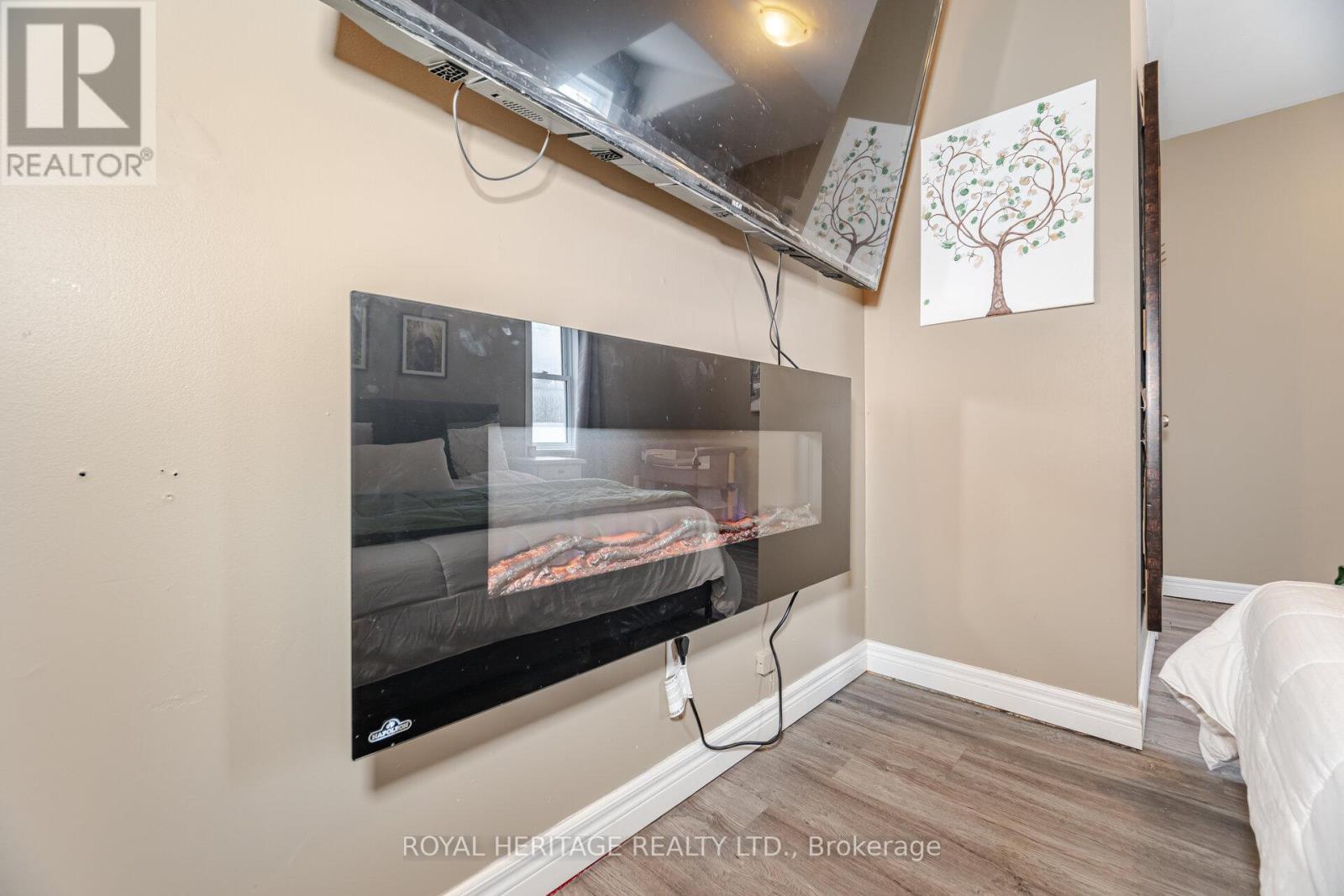 












381 MAIN STREET E

,
Southgate,




Ontario
N0C1B0

