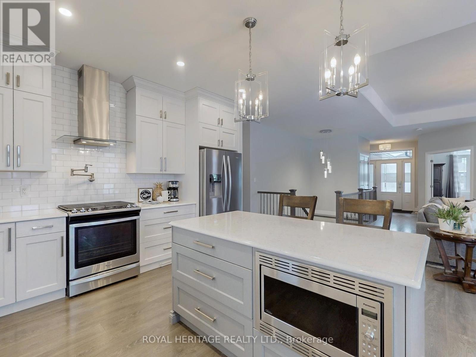 












22 BEL AIR CRESCENT

,
Quinte West (Murray Ward),




Ontario
K8V0H4

