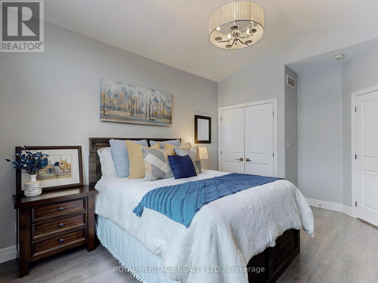 












22 BEL AIR CRESCENT

,
Quinte West (Murray Ward),




Ontario
K8V0H4

