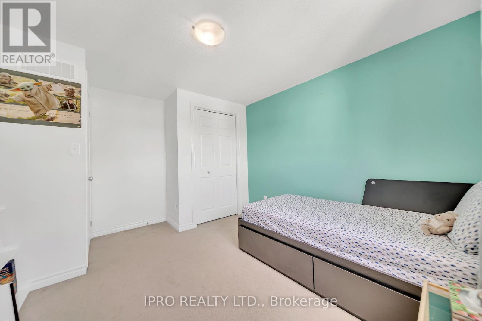 












64 NORTON DRIVE

,
Guelph (Grange Road),




Ontario
N1E7K8


