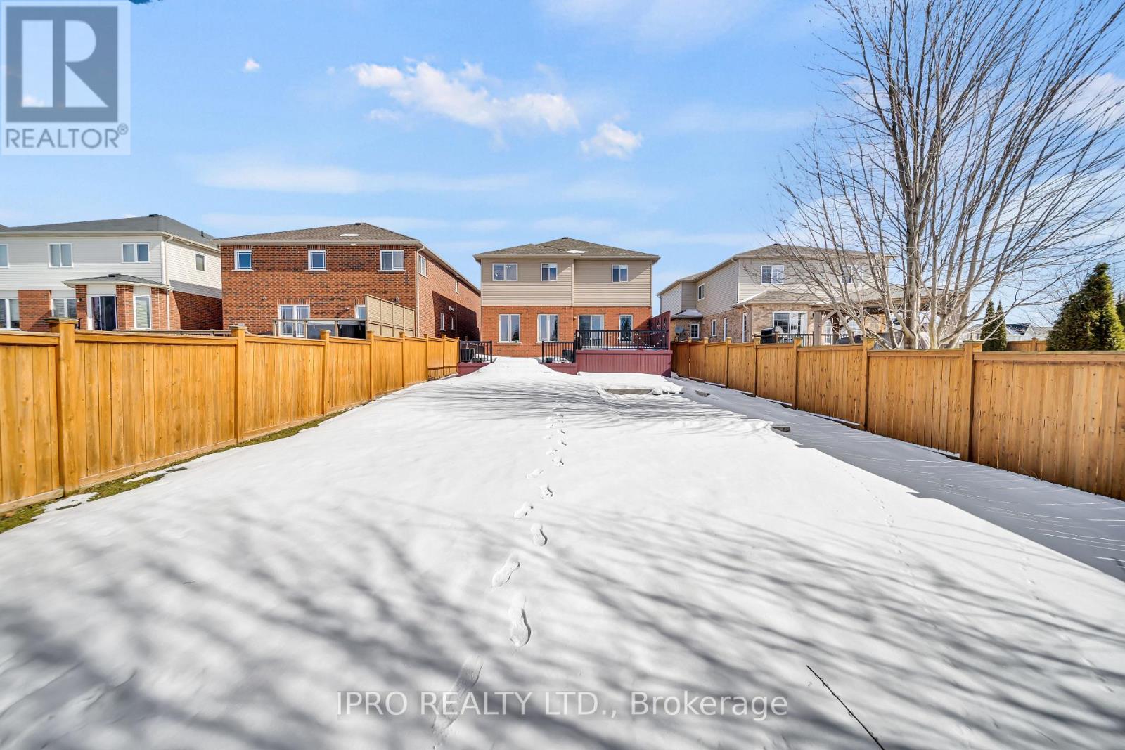 












64 NORTON DRIVE

,
Guelph (Grange Road),




Ontario
N1E7K8

