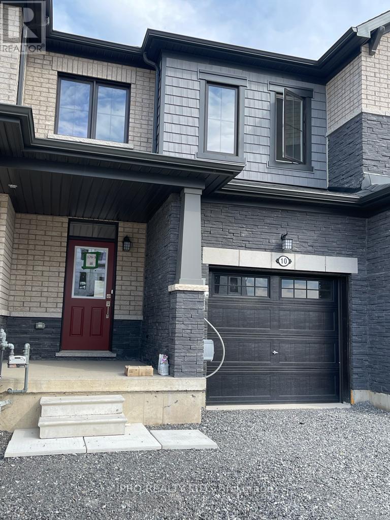 












10 DAISY LANE

,
Thorold (Hurricane/Merrittville),




Ontario
L0S1K0


