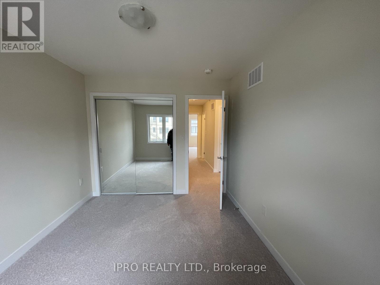 












10 DAISY LANE

,
Thorold (Hurricane/Merrittville),




Ontario
L0S1K0

