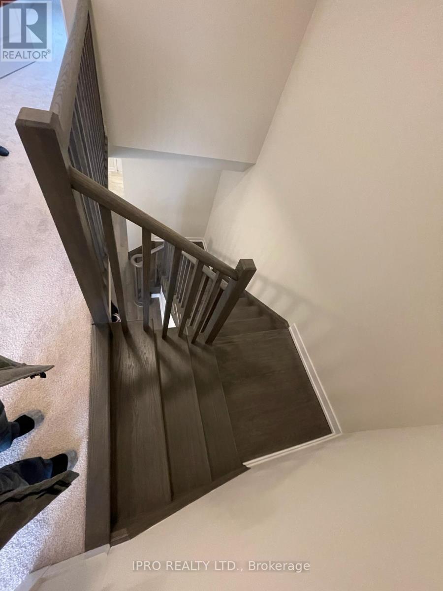 












10 DAISY LANE

,
Thorold (Hurricane/Merrittville),




Ontario
L0S1K0

