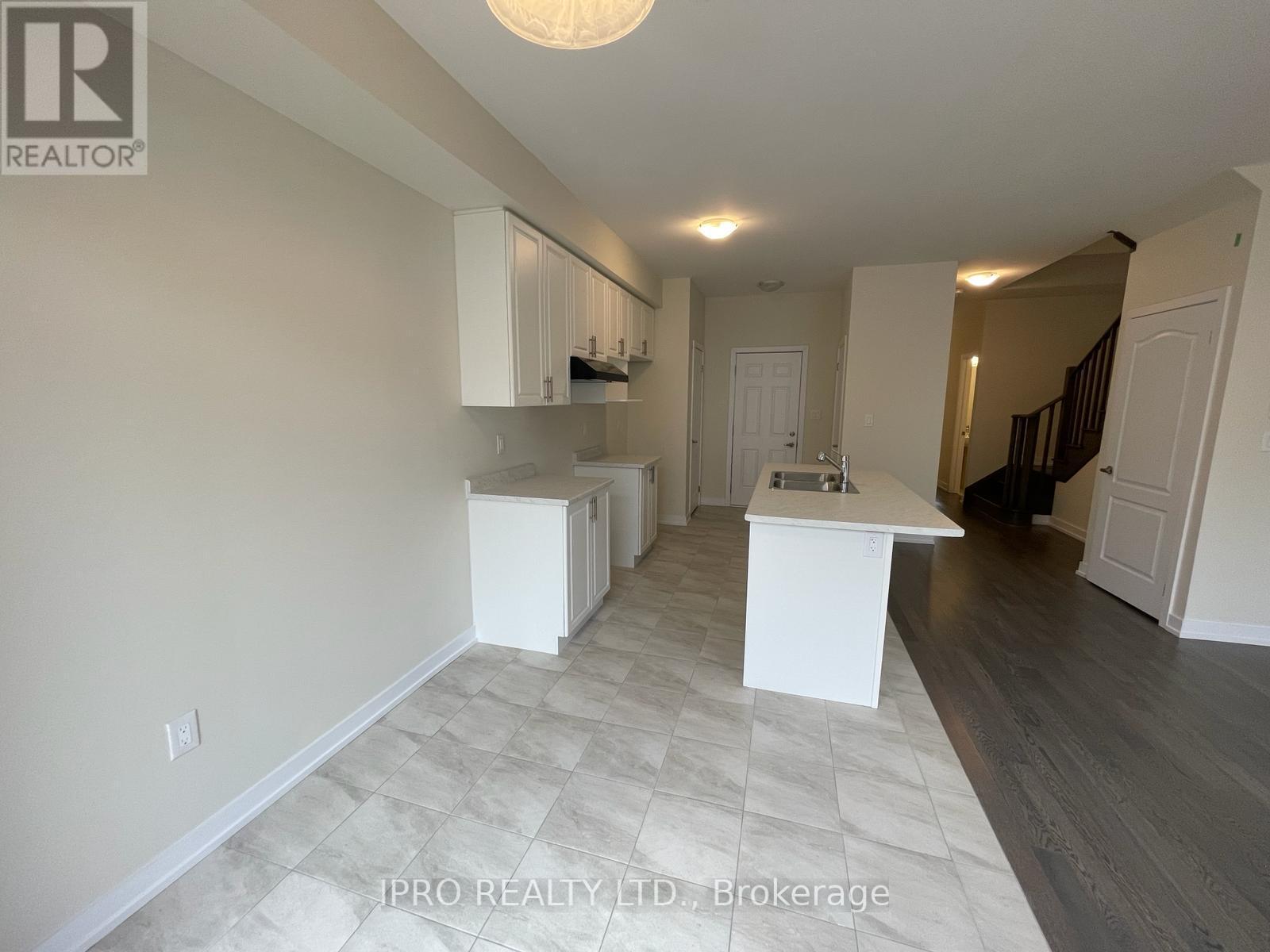 












10 DAISY LANE

,
Thorold (Hurricane/Merrittville),




Ontario
L0S1K0

