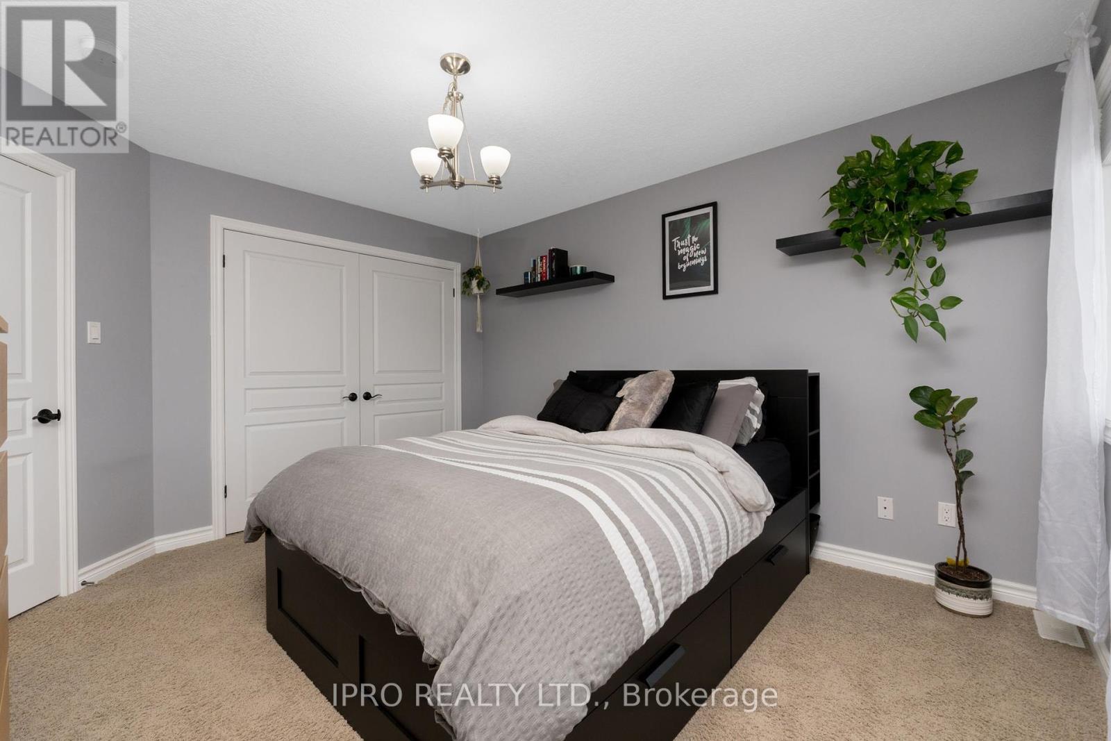 












28 TAYLOR DRIVE

,
East Luther Grand Valley (Grand Valley),




Ontario
L9W6P4

