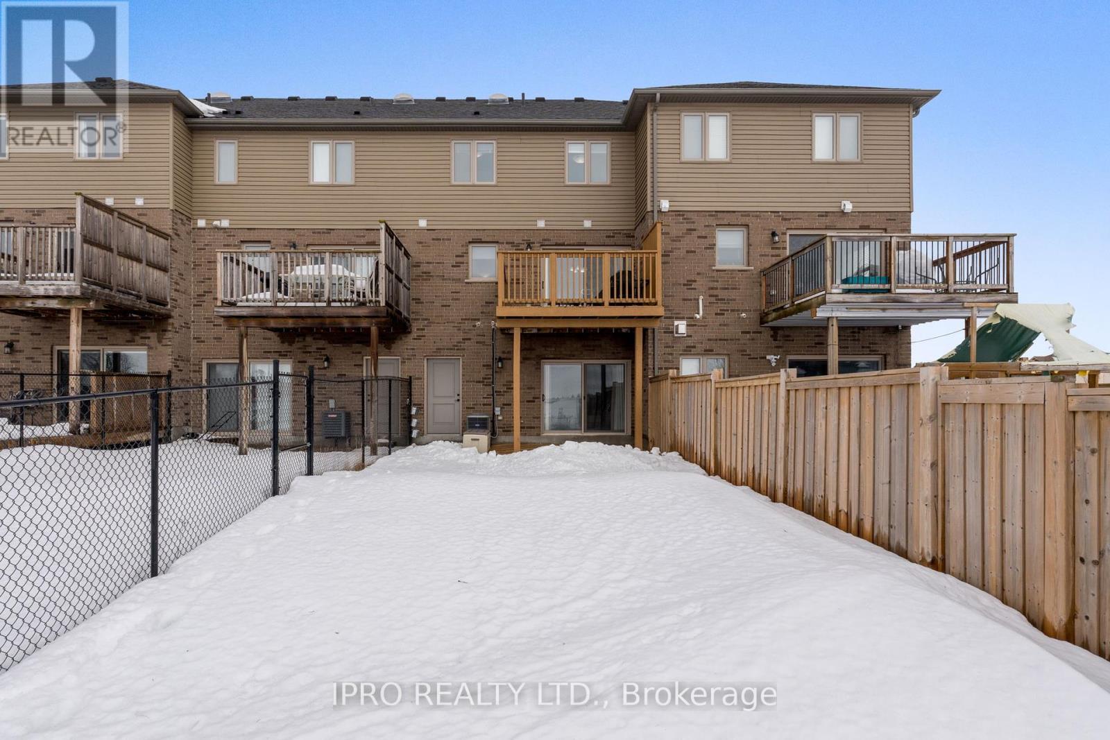 












28 TAYLOR DRIVE

,
East Luther Grand Valley (Grand Valley),




Ontario
L9W6P4

