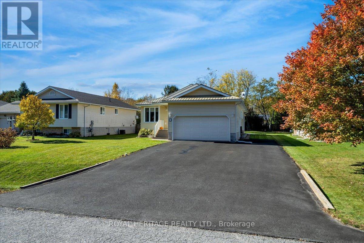 












27 SOUTH MALONEY STREET

,
Marmora and Lake (Marmora Ward),




Ontario
K0K2M0

