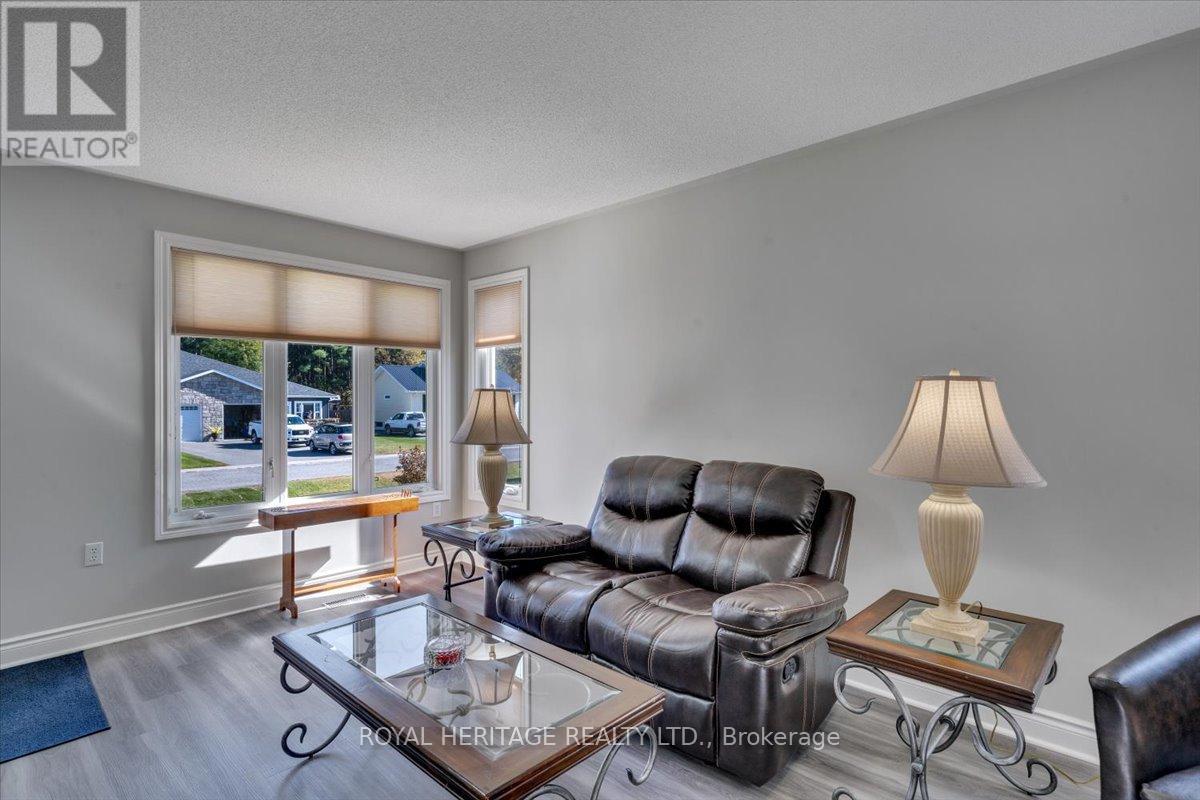 












27 SOUTH MALONEY STREET

,
Marmora and Lake (Marmora Ward),




Ontario
K0K2M0

