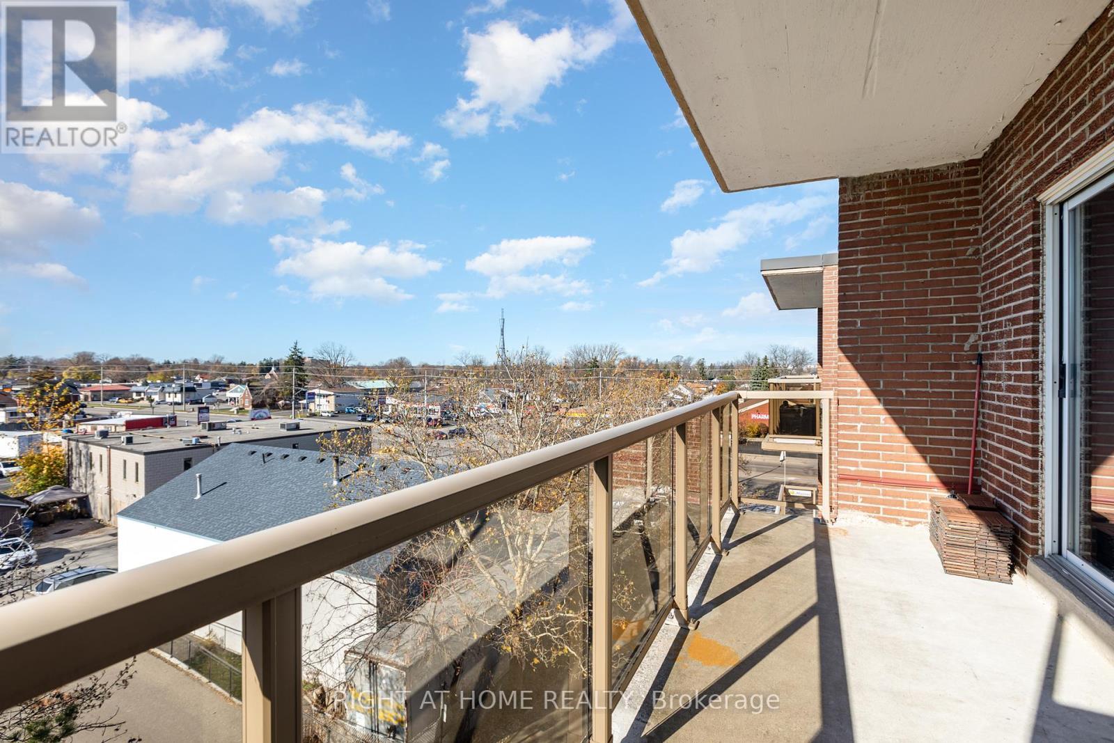 












503 - 793 COLBORNE STREET E

,
Brantford,




Ontario
N3S7J3

