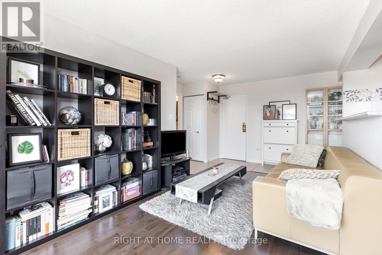 












503 - 793 COLBORNE STREET E

,
Brantford,




Ontario
N3S7J3

