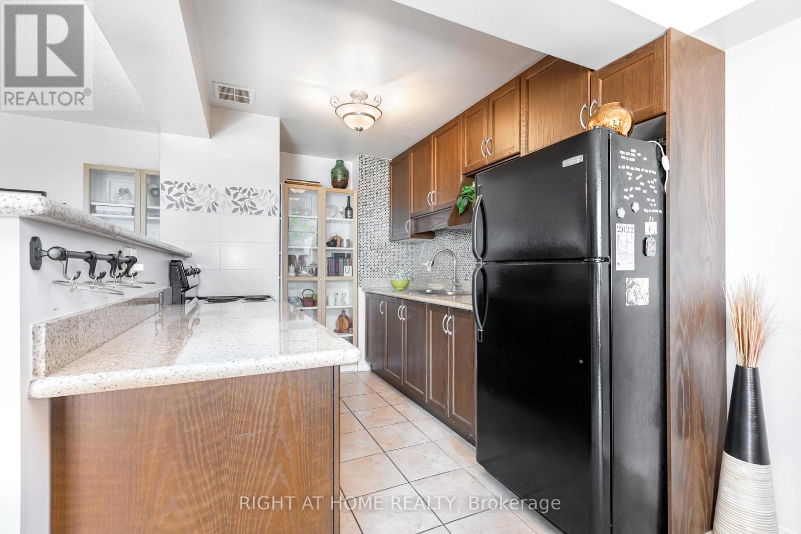 












503 - 793 COLBORNE STREET E

,
Brantford,




Ontario
N3S7J3

