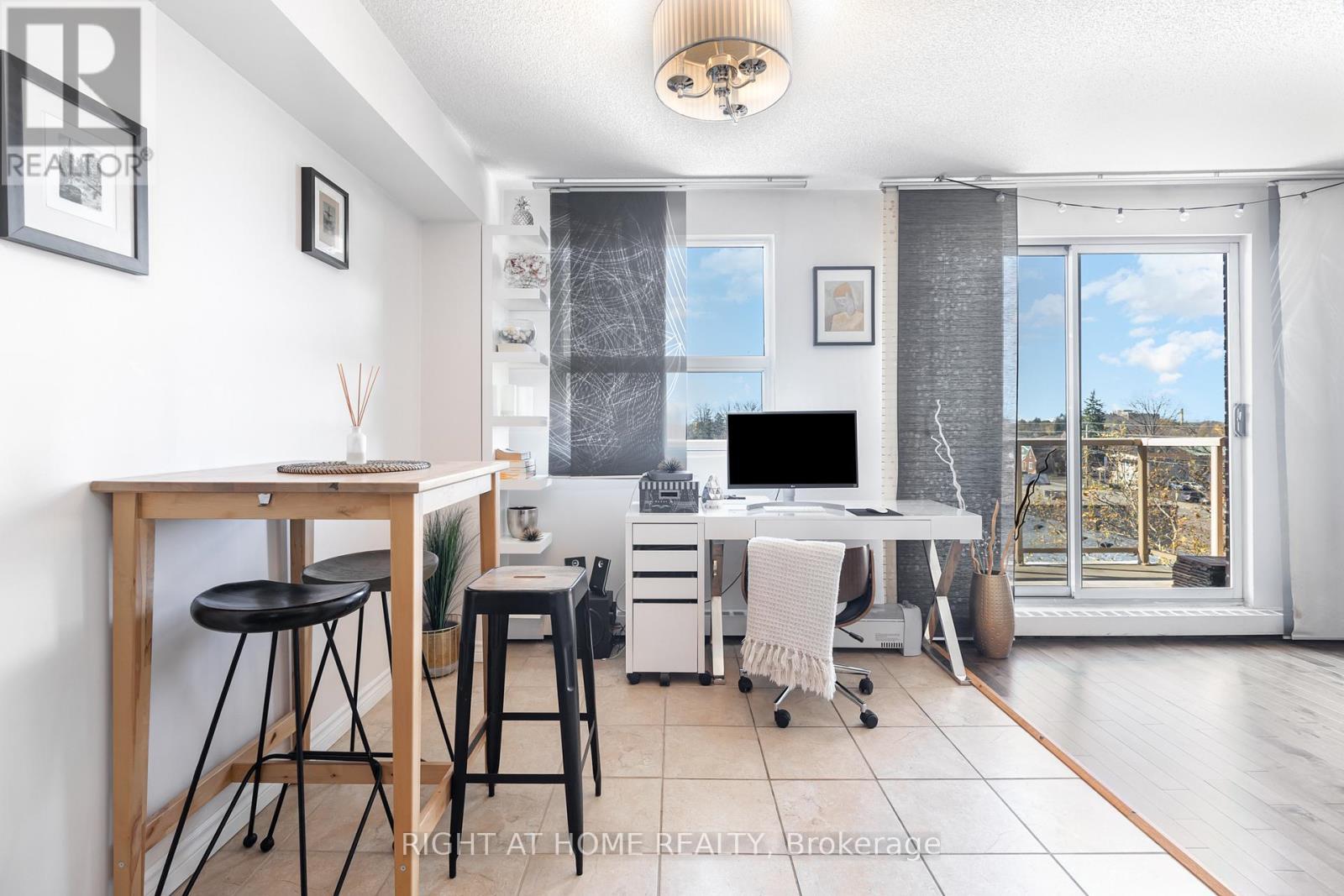 












503 - 793 COLBORNE STREET E

,
Brantford,




Ontario
N3S7J3

