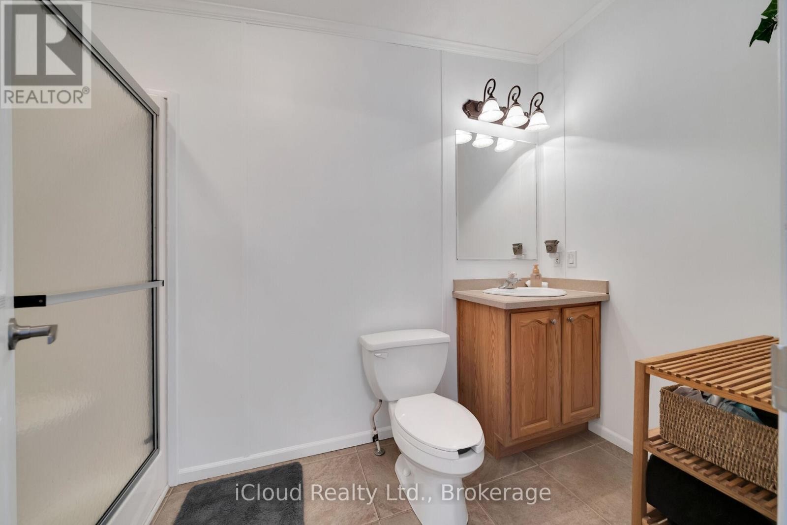 












23 MACPHERSON CRESCENT

,
Hamilton,




Ontario
N0B2J0

