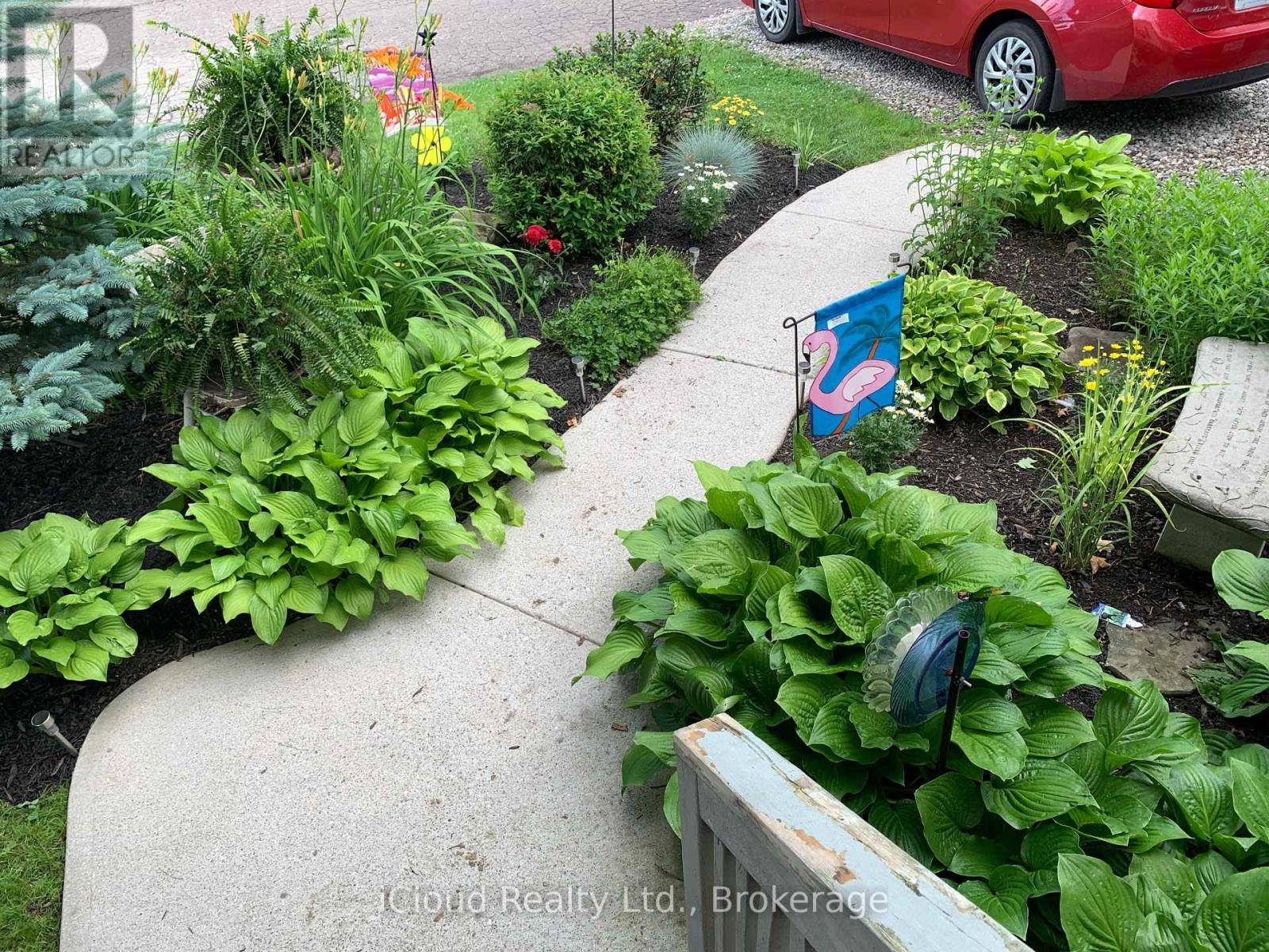 












23 MACPHERSON CRESCENT

,
Hamilton,




Ontario
N0B2J0

