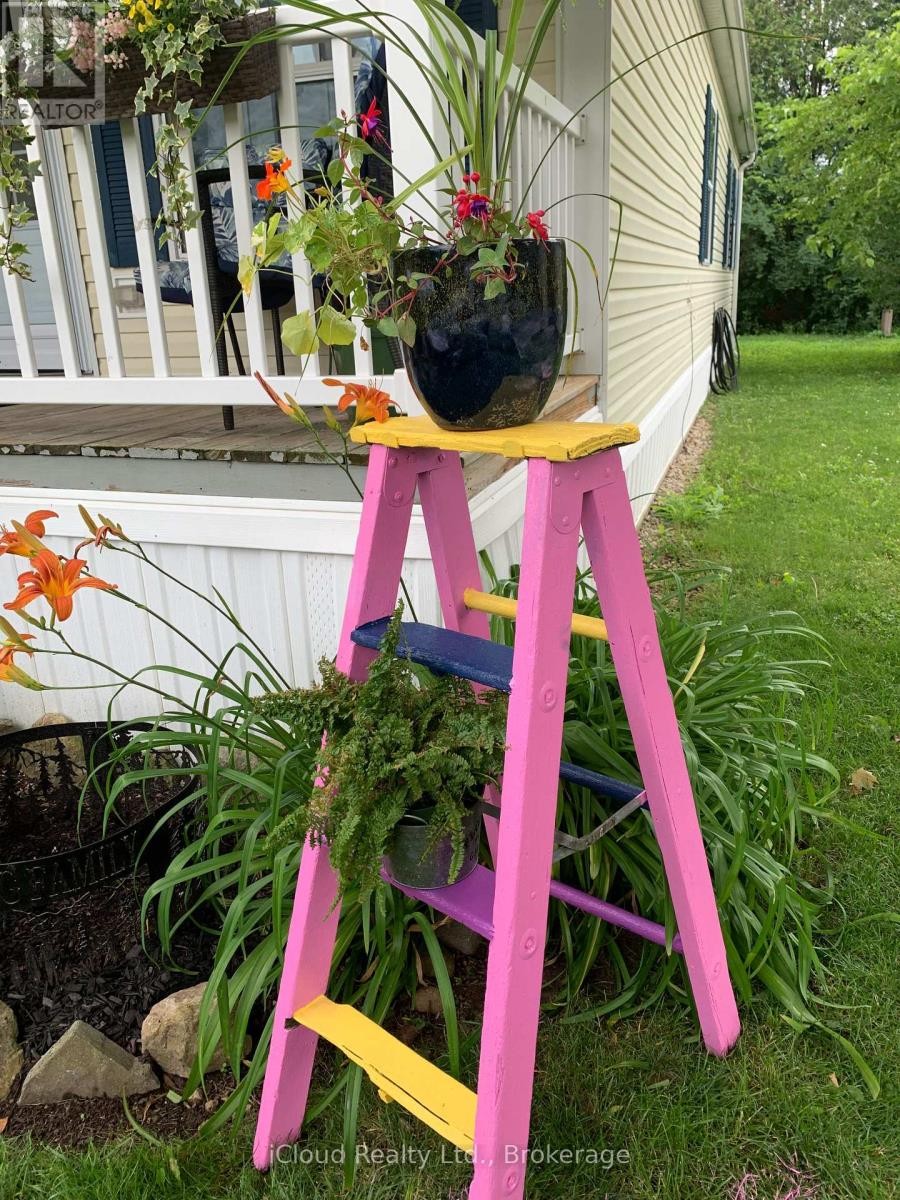 












23 MACPHERSON CRESCENT

,
Hamilton,




Ontario
N0B2J0

