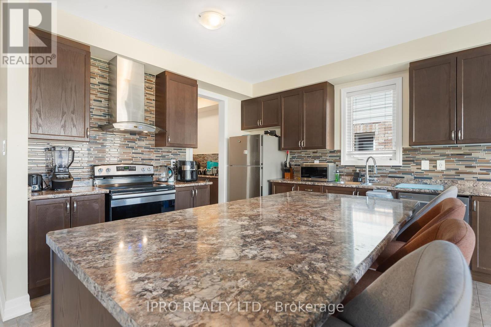












9486 TALLGRASS AVENUE

,
Niagara Falls (Lyons Creek),




Ontario
L2G0Y2

