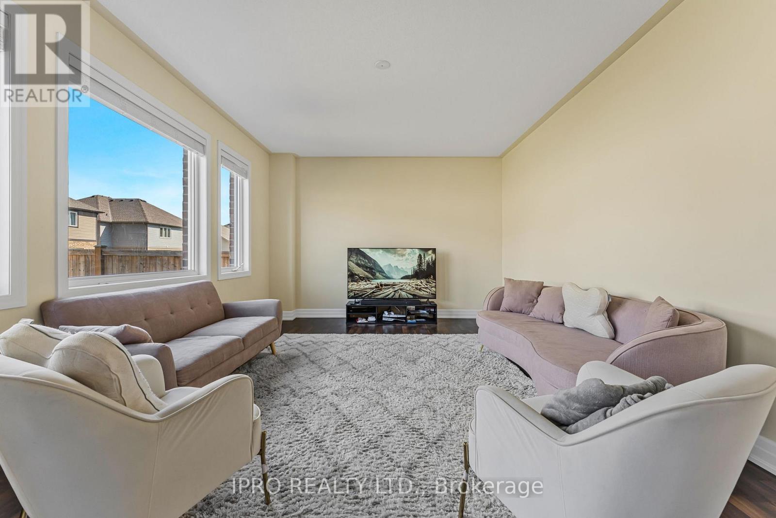 












9486 TALLGRASS AVENUE

,
Niagara Falls (Lyons Creek),




Ontario
L2G0Y2


