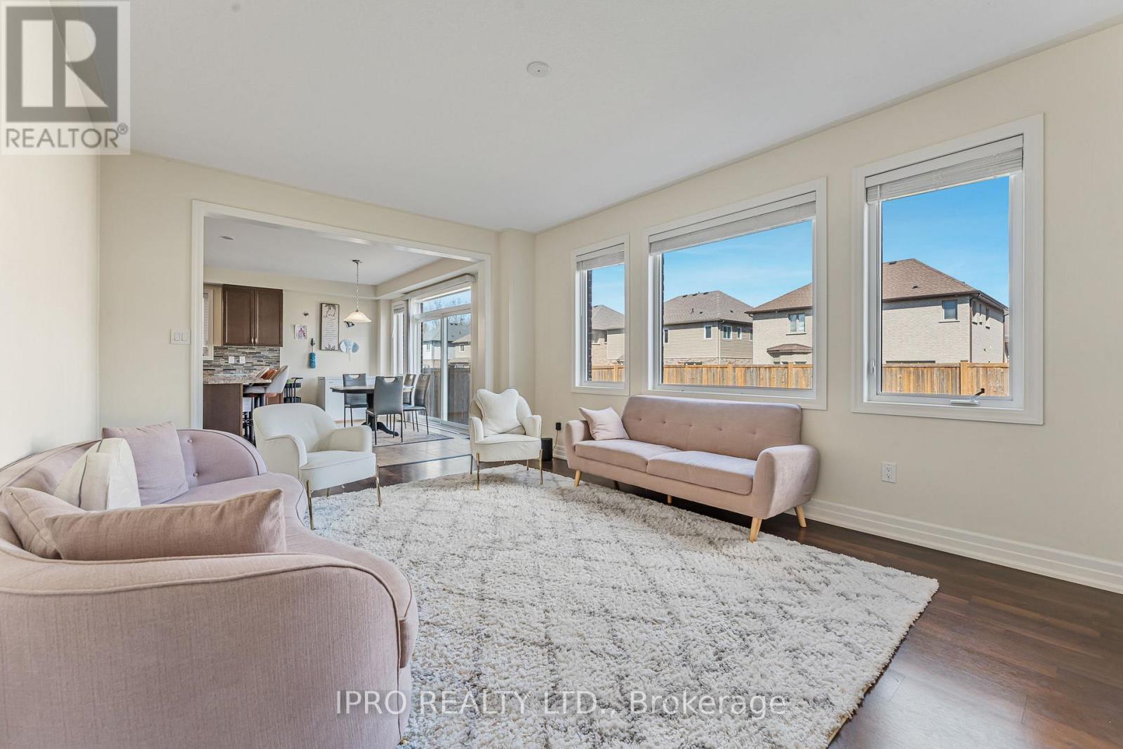 












9486 TALLGRASS AVENUE

,
Niagara Falls (Lyons Creek),




Ontario
L2G0Y2

