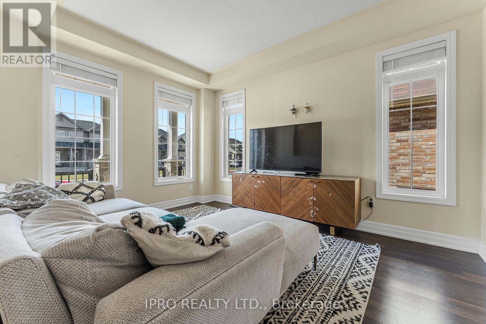 












9486 TALLGRASS AVENUE

,
Niagara Falls (Lyons Creek),




Ontario
L2G0Y2

