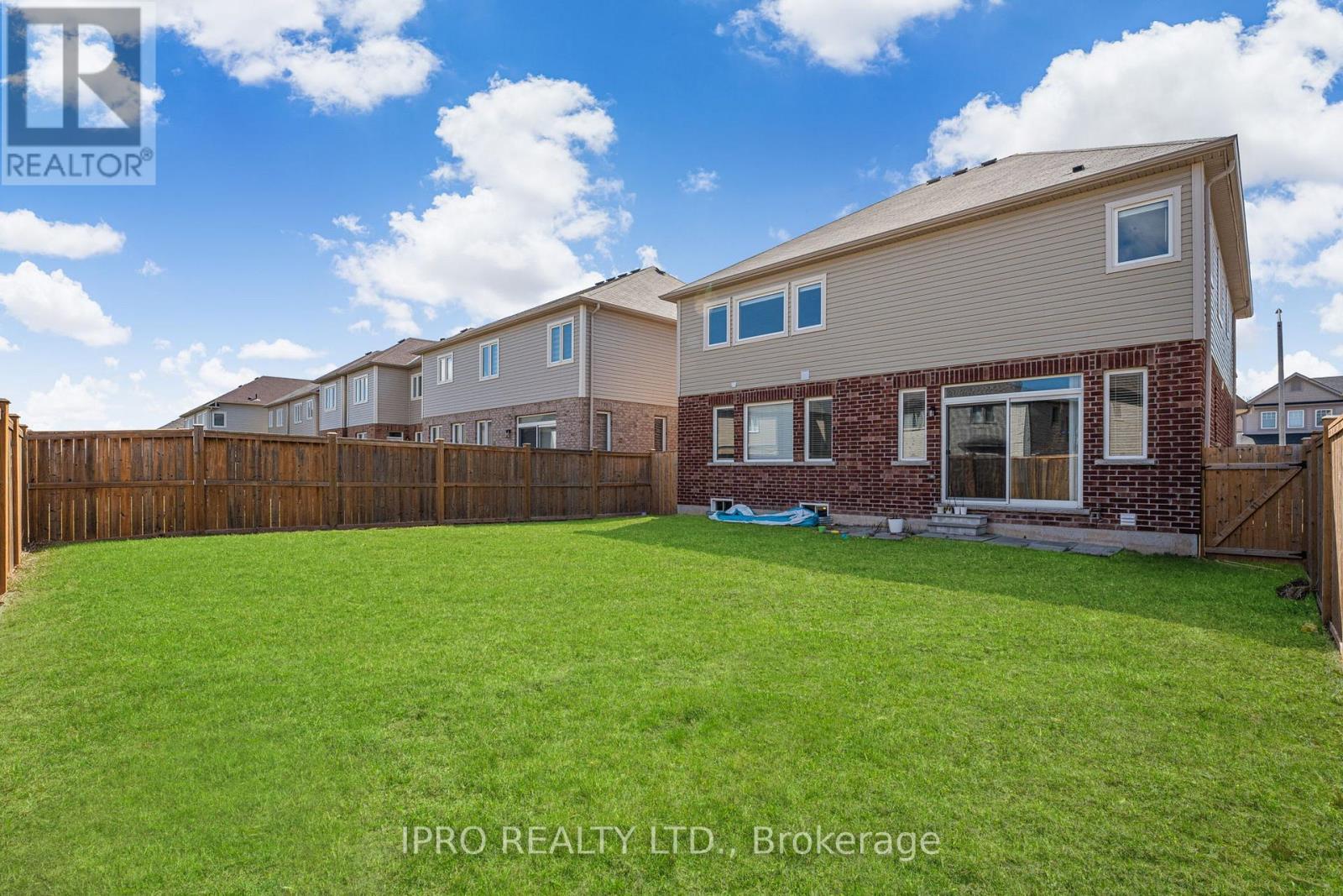 












9486 TALLGRASS AVENUE

,
Niagara Falls (Lyons Creek),




Ontario
L2G0Y2

