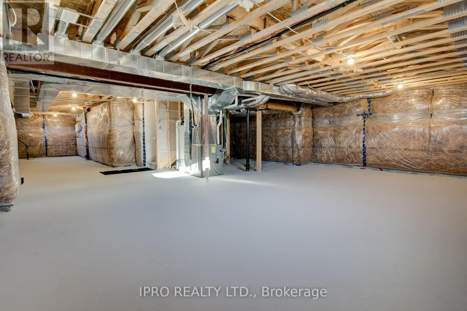 












90 SPICER STREET

,
Centre Wellington (Fergus),




Ontario
N1M0H7

