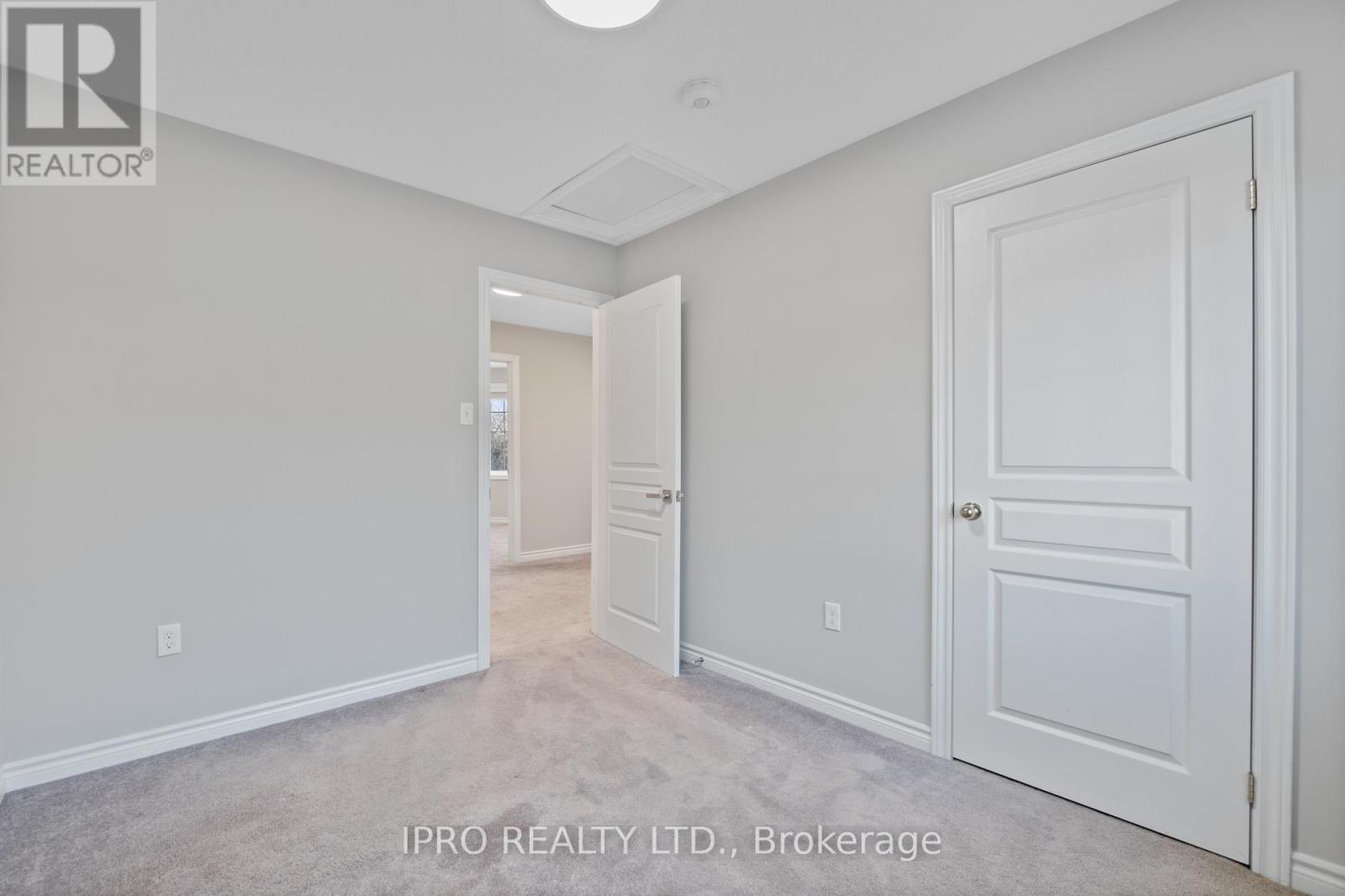 












1 - 88 DECORSO DRIVE

,
Guelph (Kortright East),




Ontario
N1L0A1


