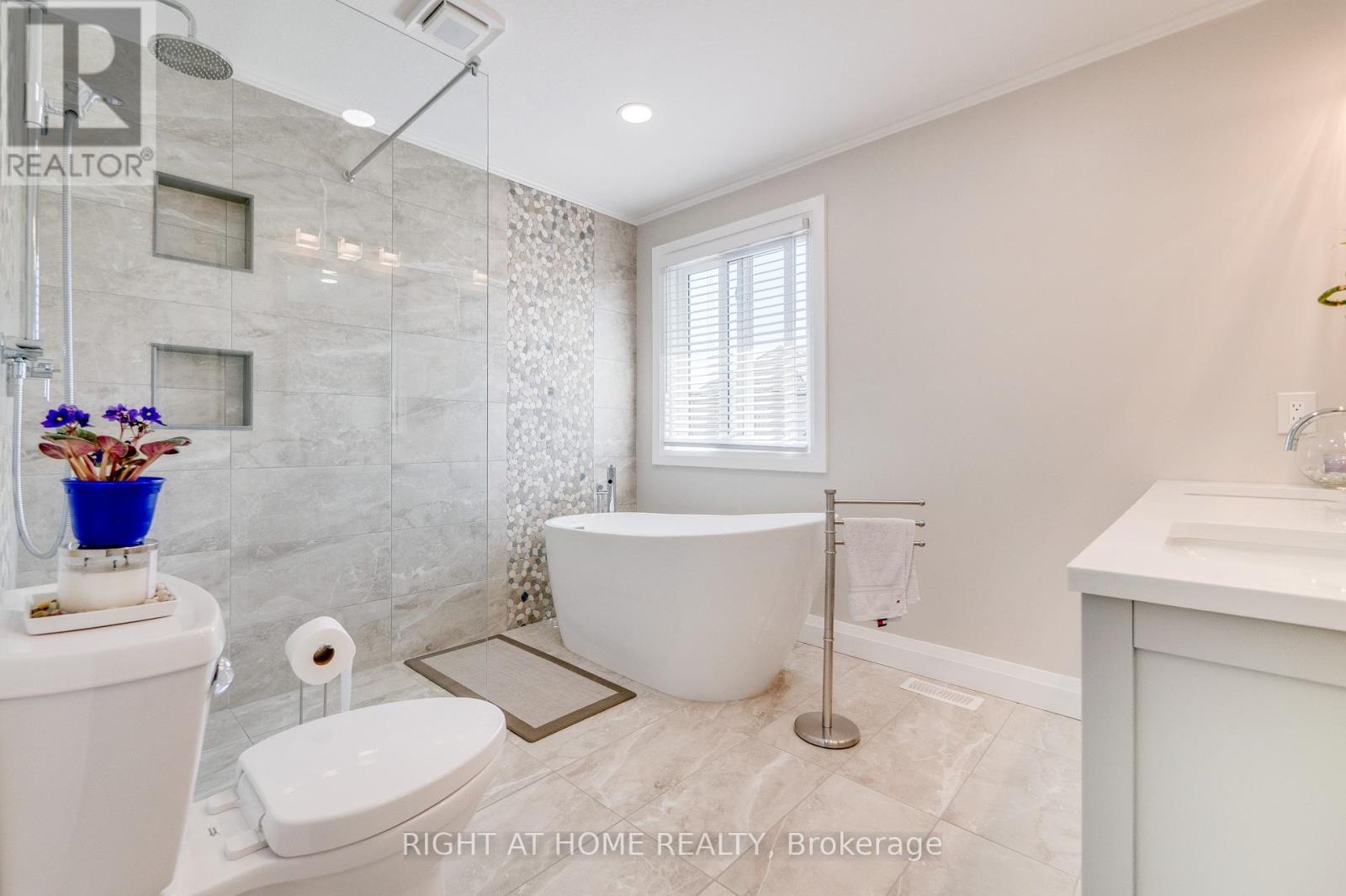 












23 BRECKWOOD PLACE

,
Kitchener,




Ontario
N2A4C6

