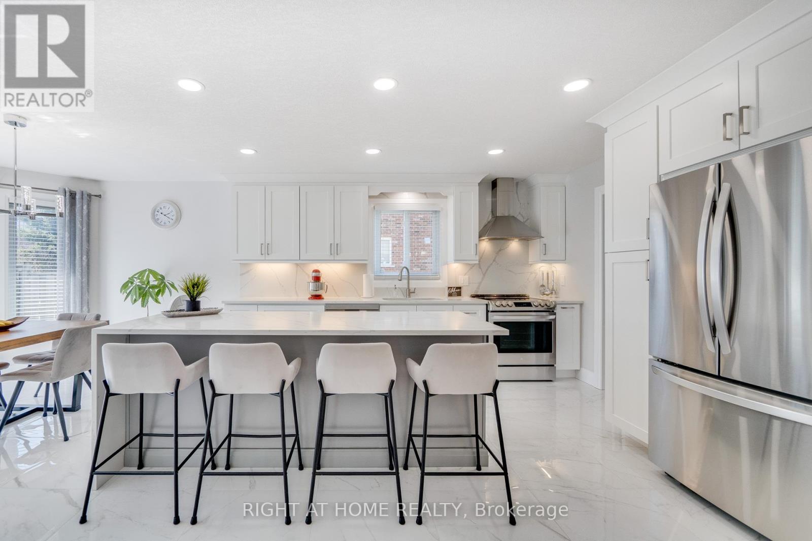 












23 BRECKWOOD PLACE

,
Kitchener,




Ontario
N2A4C6

